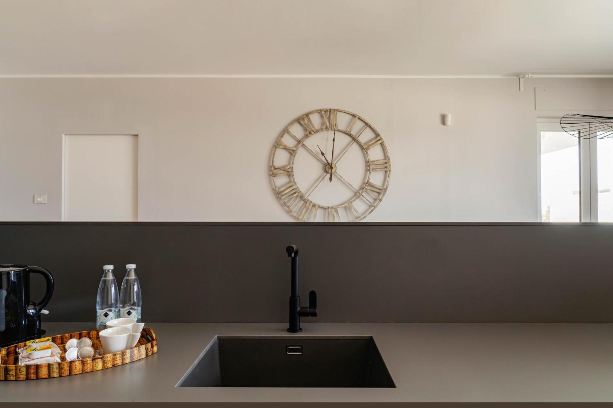 Palazzo Verdi Luxury Accomodation Bari Zewnętrze zdjęcie